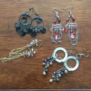 4 pairs of dangle earrings